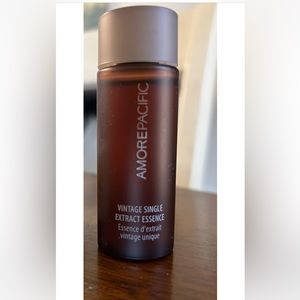 Amore pacific VINTAGE SINGLE
EXTRACT ESSENCE mini 1 fl. oz. / 30mL
